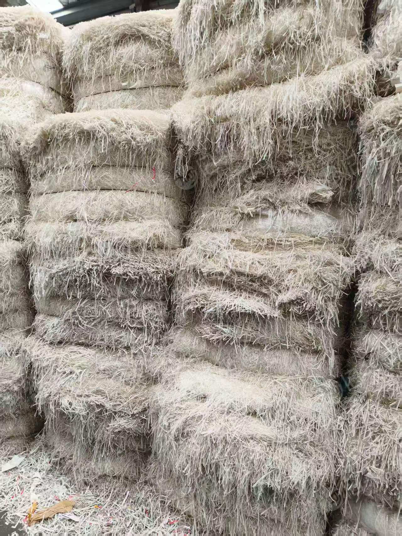 出售纯白口杯纸膜边,高压pe膜