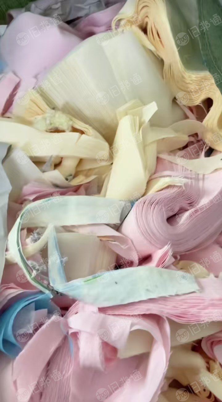 长期出售杂色氨纶，氨纶边角料，月供几十吨，在广东揭阳
