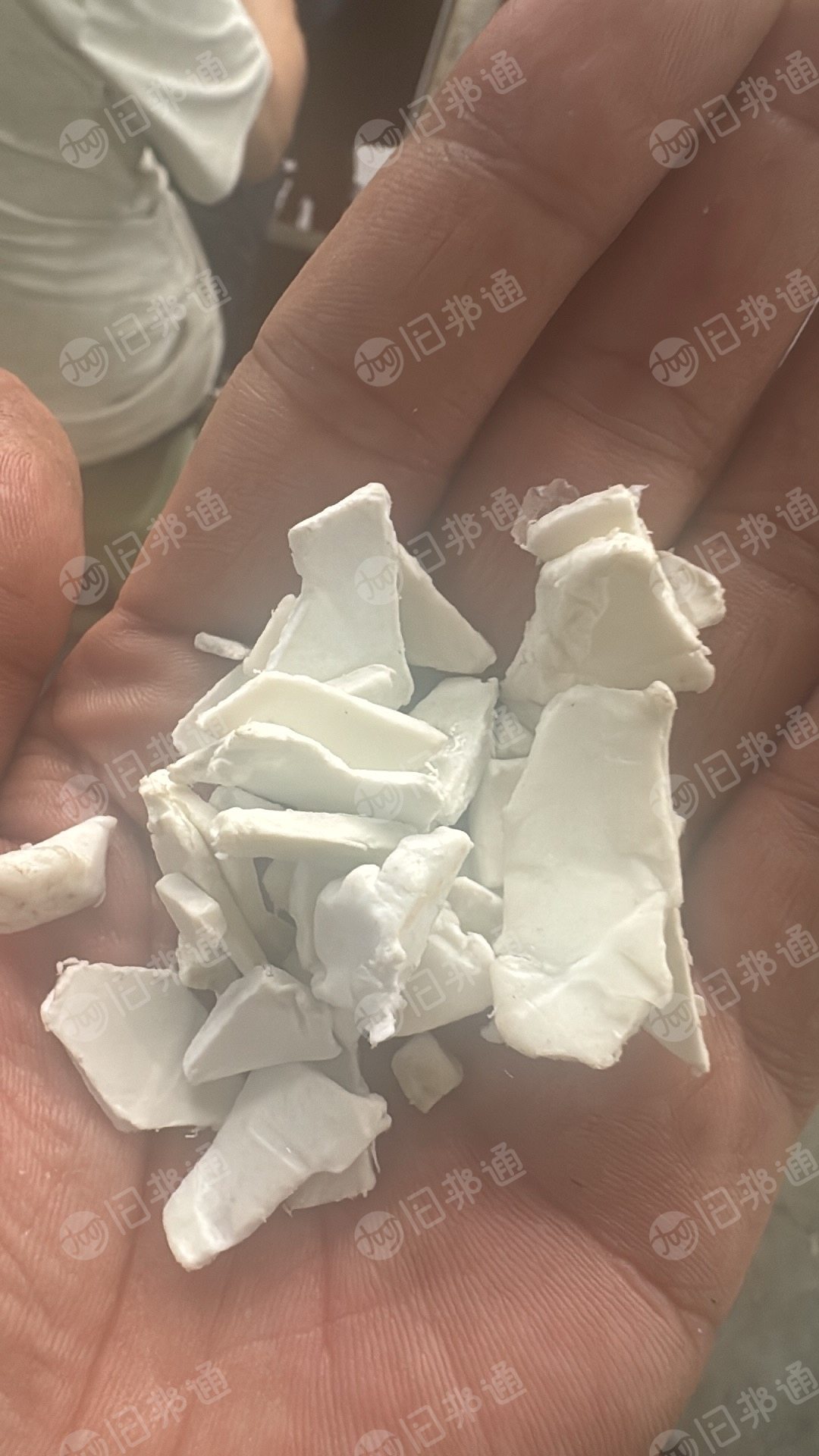 长期求购洗衣机破碎白料，要求过色选，江苏周边优先