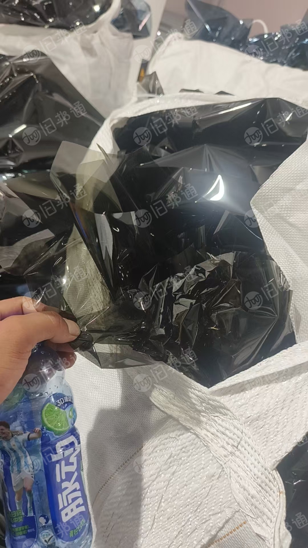 出售黑色PET膜，不带胶，现货够车