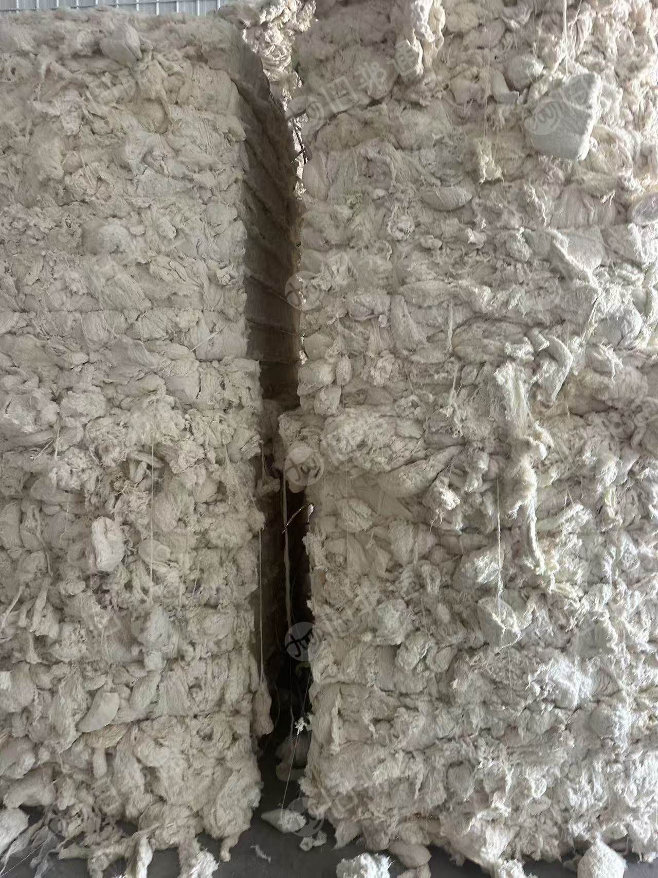 长期出售纯棉废丝，织布厂纺纱厂都有，现货60吨，在新疆阿克苏