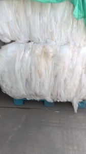 长期出售水洗一级料，缠绕膜和高压膜混打在一起