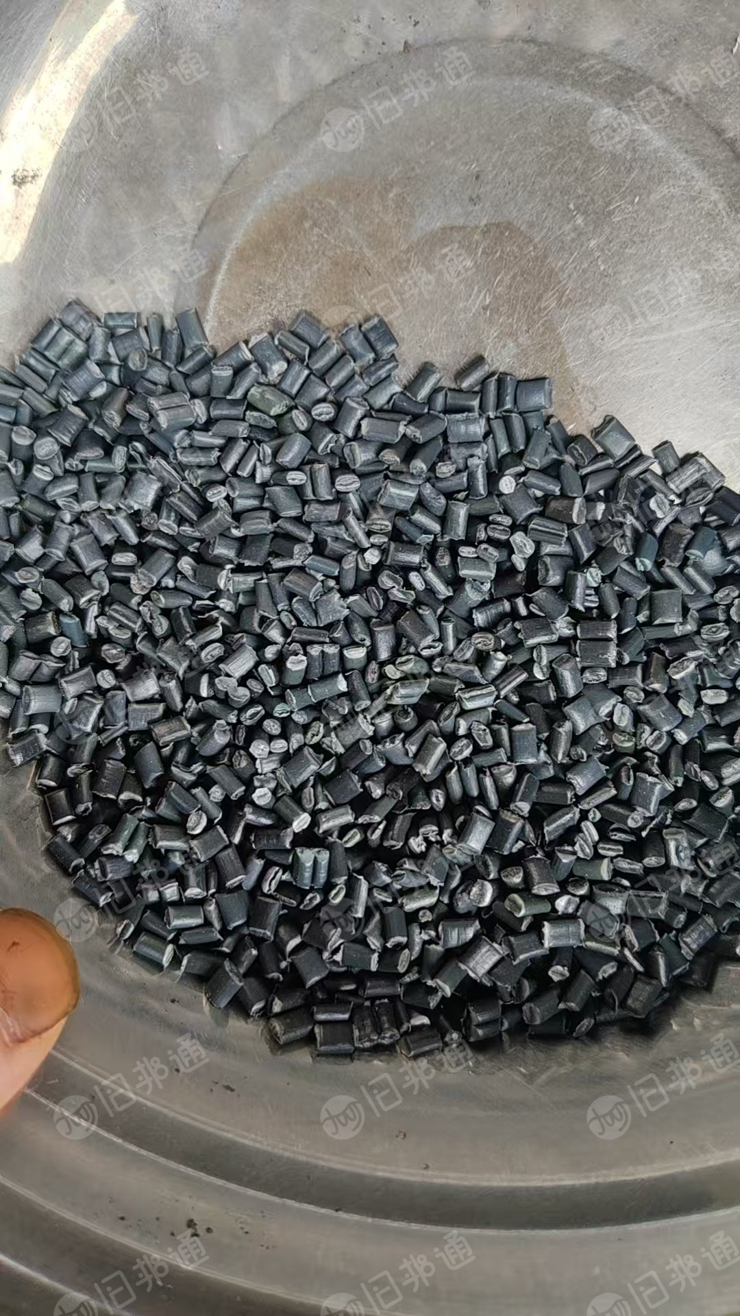 常年出售三级编织袋颗粒，过40目