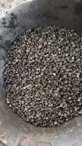 出售高压复尼龙颗粒，过40目，可直接注塑用