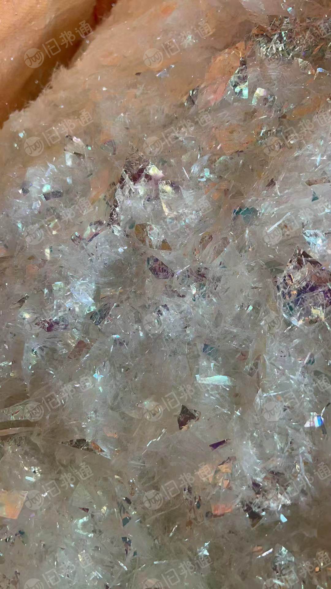 长期出售白色PET复合PMMA膜破碎料现货2挂车，月供100吨