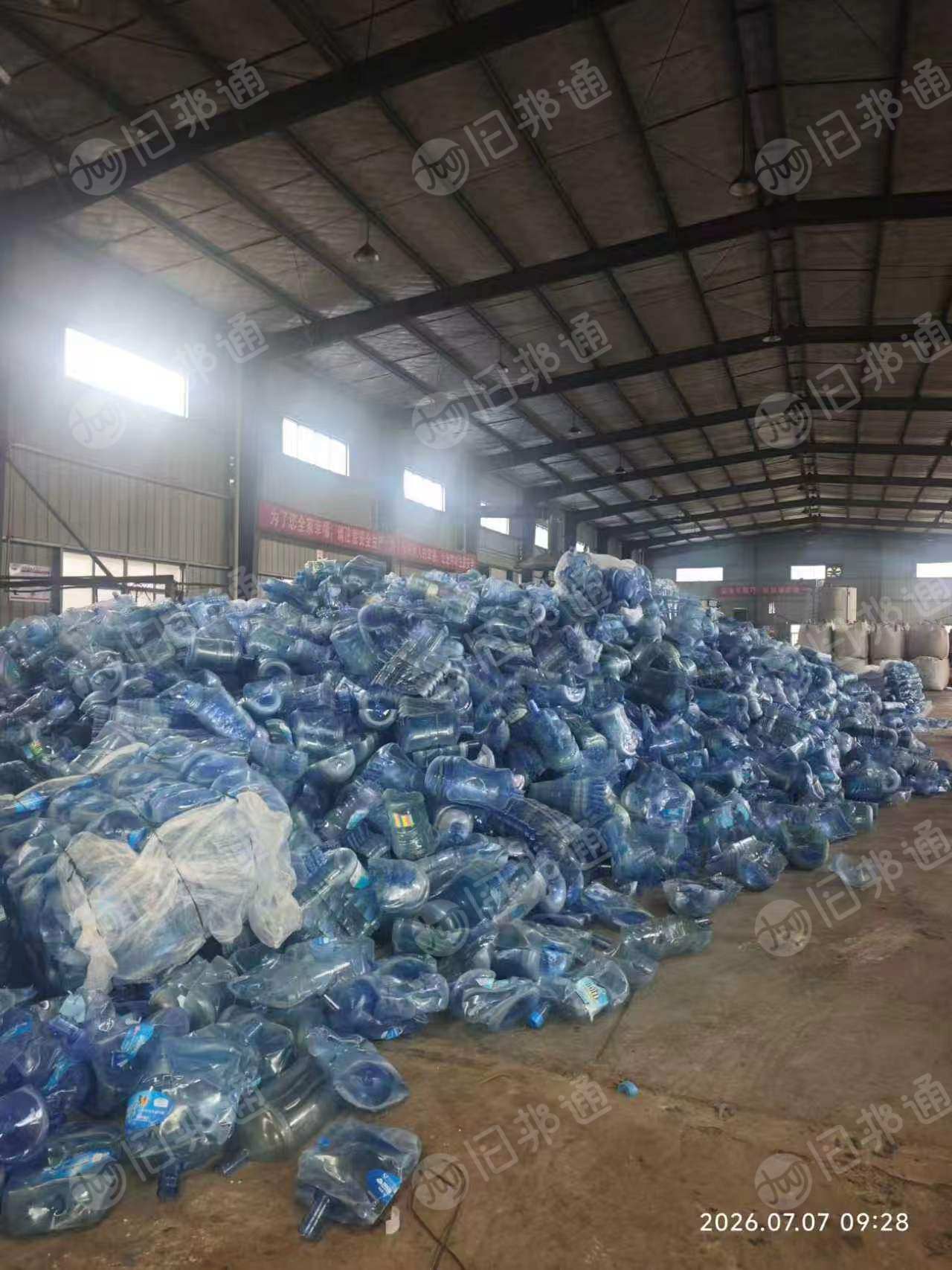大量求购pc水桶毛料，压包料，月需求几百吨