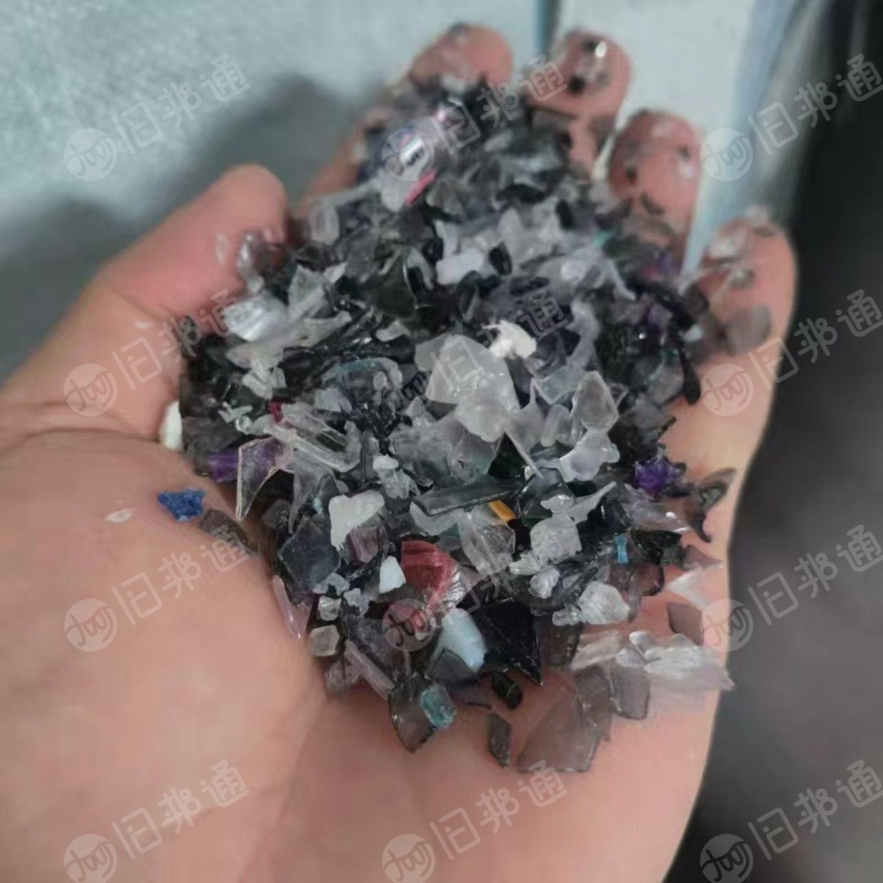 长期出售杂色petg破碎料，现货30吨