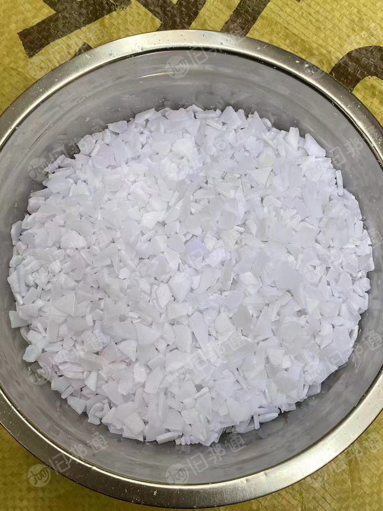 长期出售透苯破碎料，有板材破的，也有制件破的，现货十吨左右