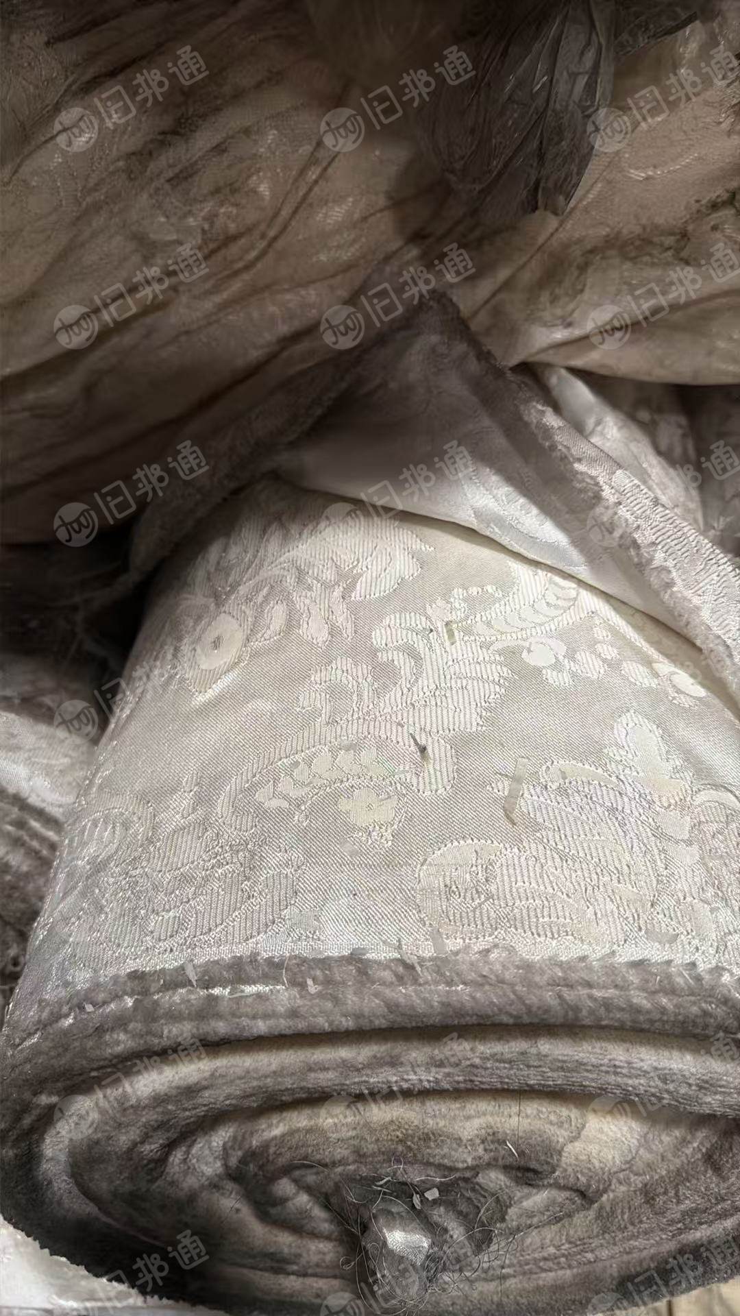 现货处理一批库存窗帘布，门幅2米5，克重150g，现货15万米，货在浙江湖州