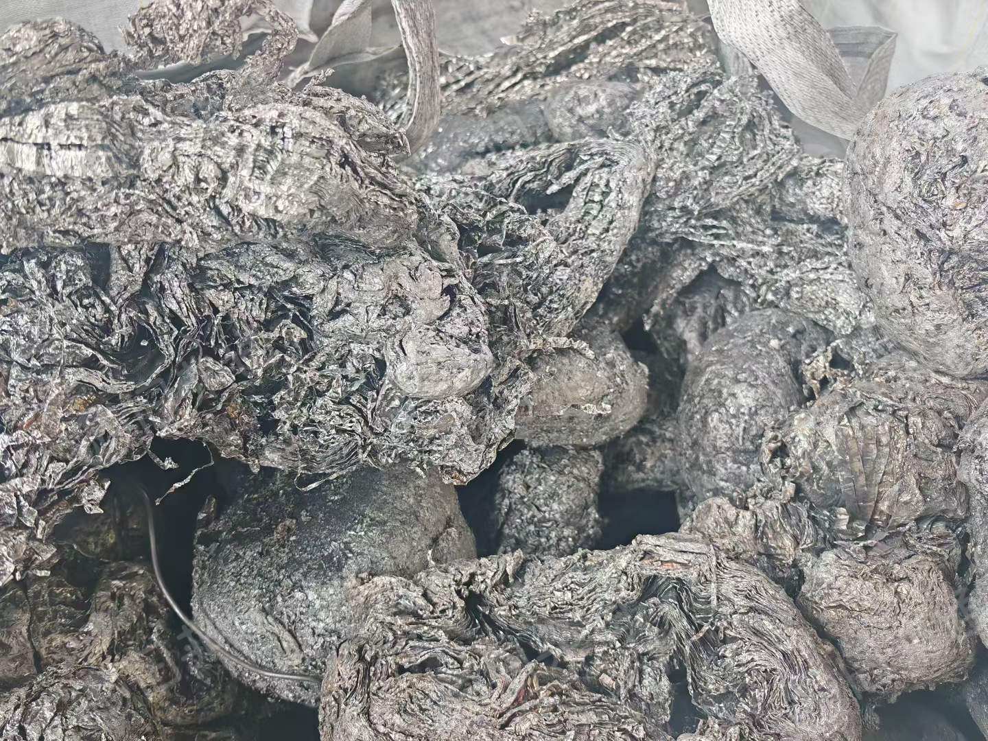 长期出售挑出来的碳化铝坨