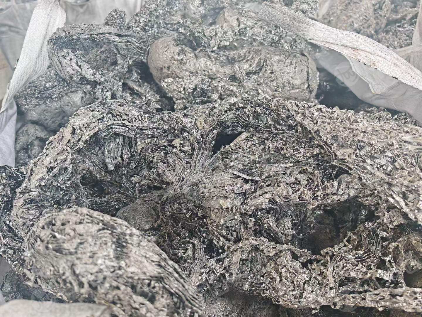 长期出售挑出来的碳化铝坨