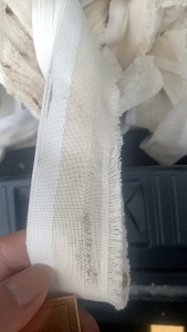 现货处理一批纯棉废布纯棉布条，裁切下来的，本白的，现货20吨左右，货在江苏宿迁