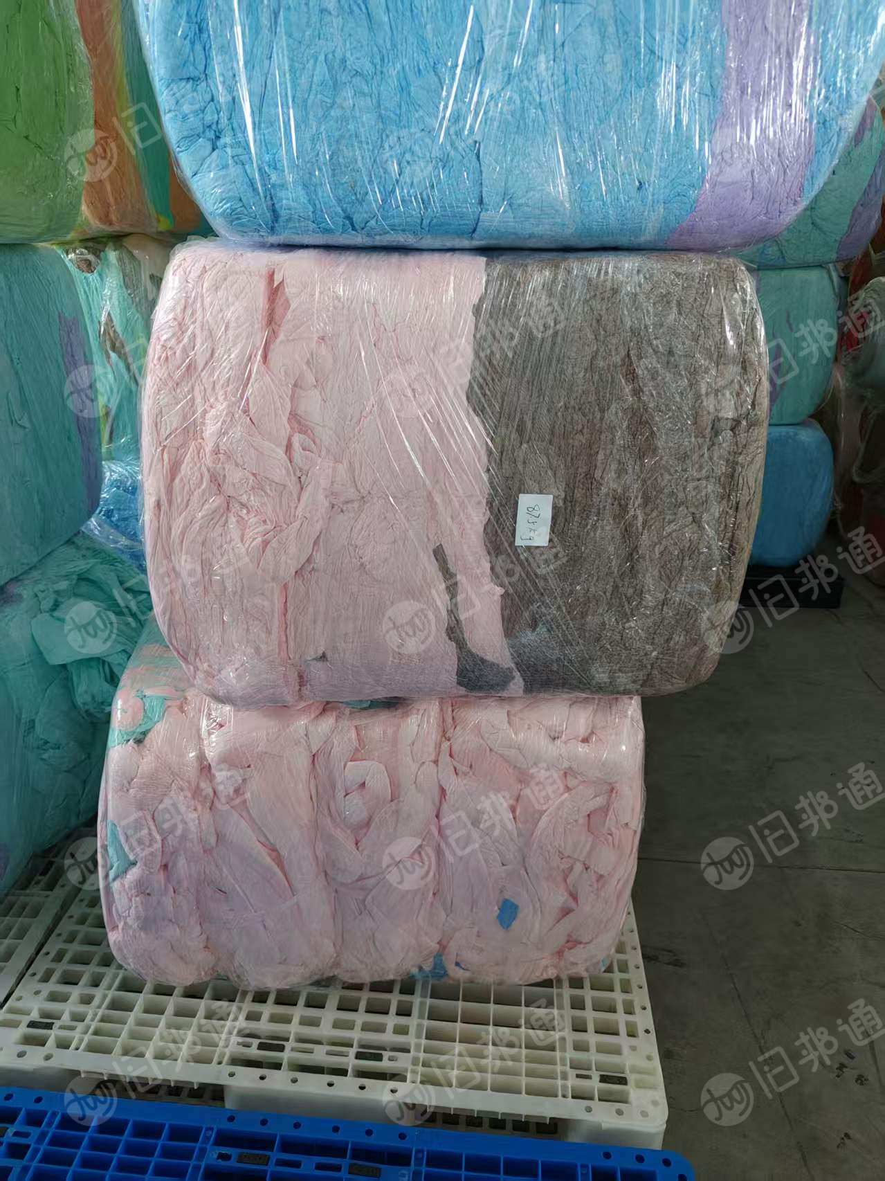 本厂长期出售PP木浆无纺布打包料，无纺布边角料，60木浆40pp,月供几十吨，货在山东淄博