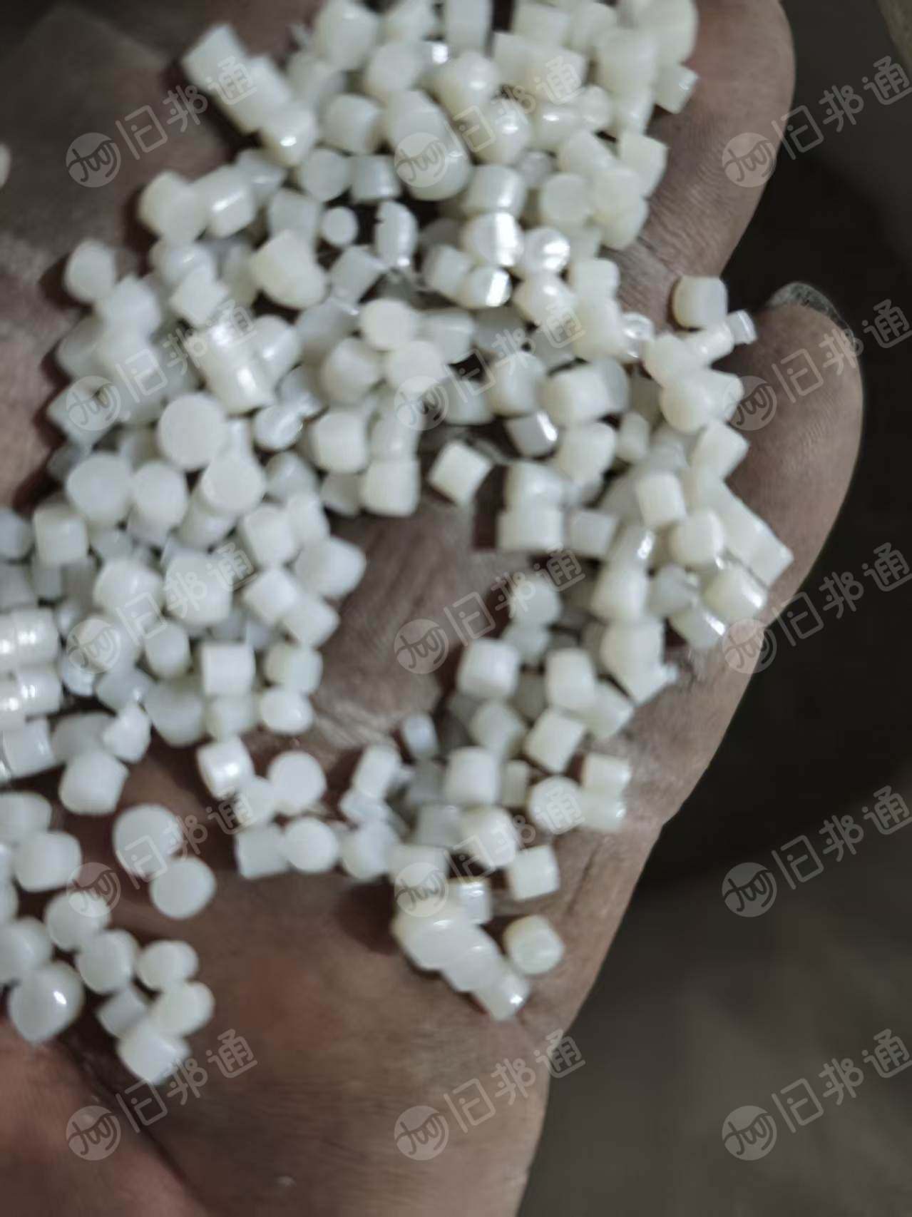 厂家出售EPE珍珠棉颗粒，过双层60目