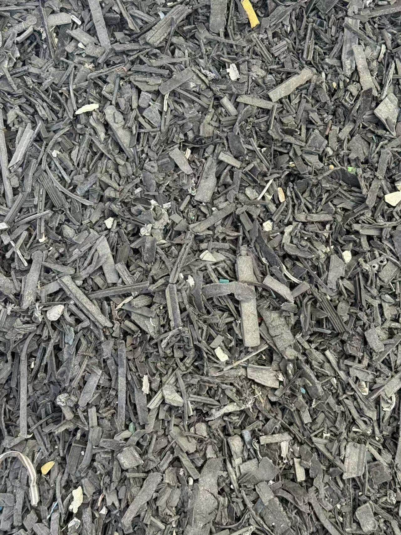 出售尼龙隔热胶条破碎料,断桥门窗破出来的,长期大量有现货