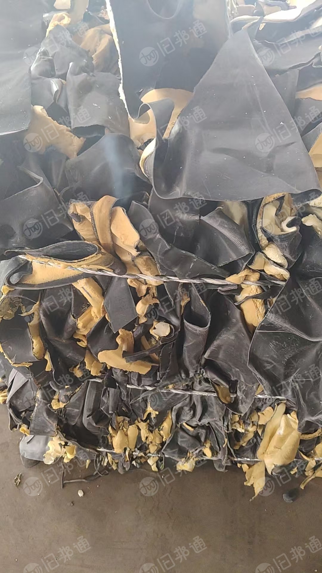 长期出售汽车EVA废料，EVA加海绵，现货一百多吨