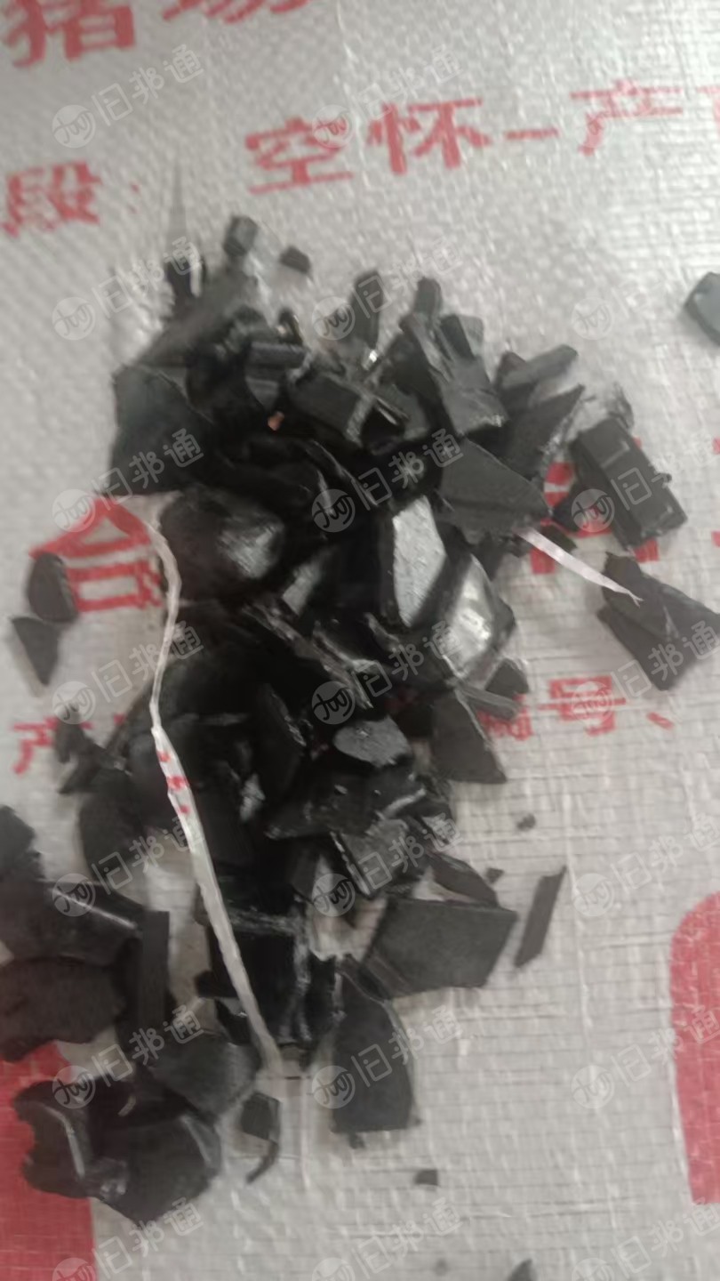 长期出售PP摩配破碎料，PP内饰破碎料，PP保险杠，PP小黑丙破碎料，PP电车丙破碎料