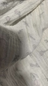长期出售全棉双层纱布边角料，涤锦珊瑚绒干发巾边角料，分开卖，货在河北保定