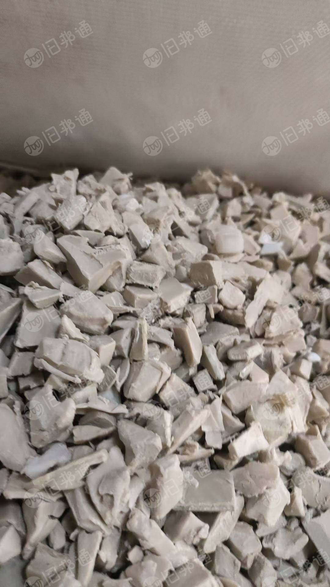 长期出售PPR破碎料，白色杂色都有