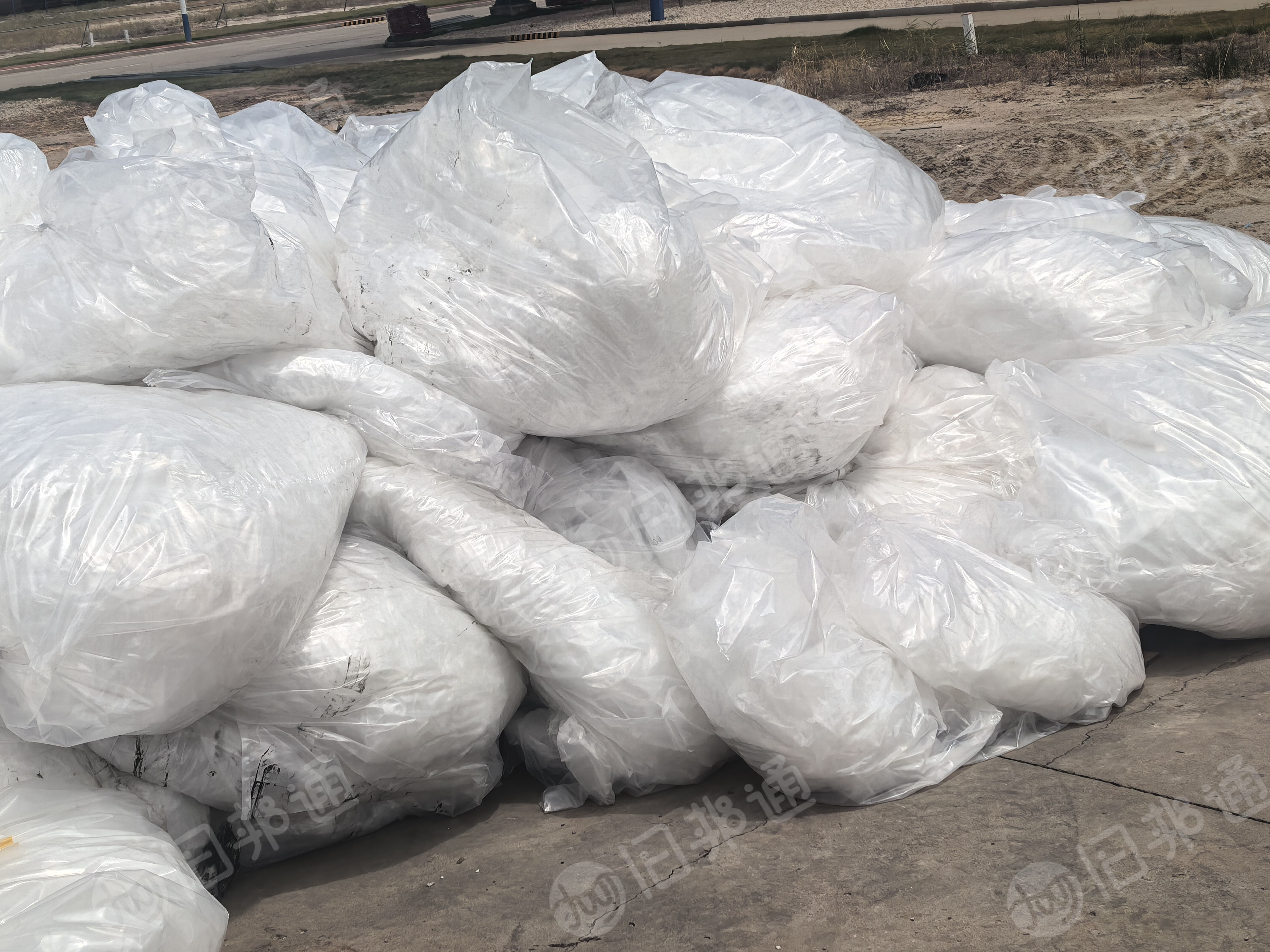 长期出售干造pe高压内膜，PE塑料外包装皮，干净的，干造高压膜