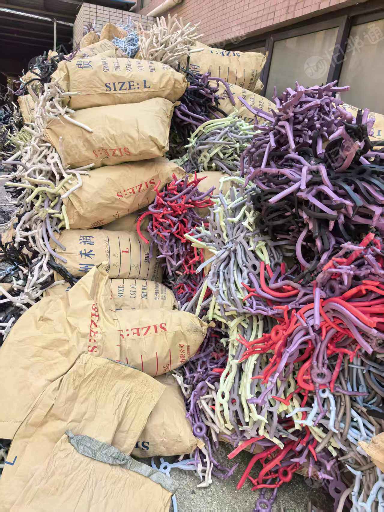 求购EVA废料，每个月需要六十几吨