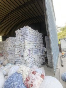 长期出售旧衣服白料，精白，本白，精白现货30吨左右，在河南安阳