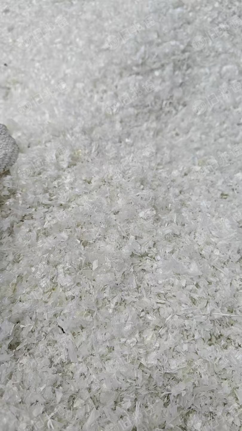 出售塑料沫子，PET，PE，滚筛料，漂料，水洗料，现货十几吨