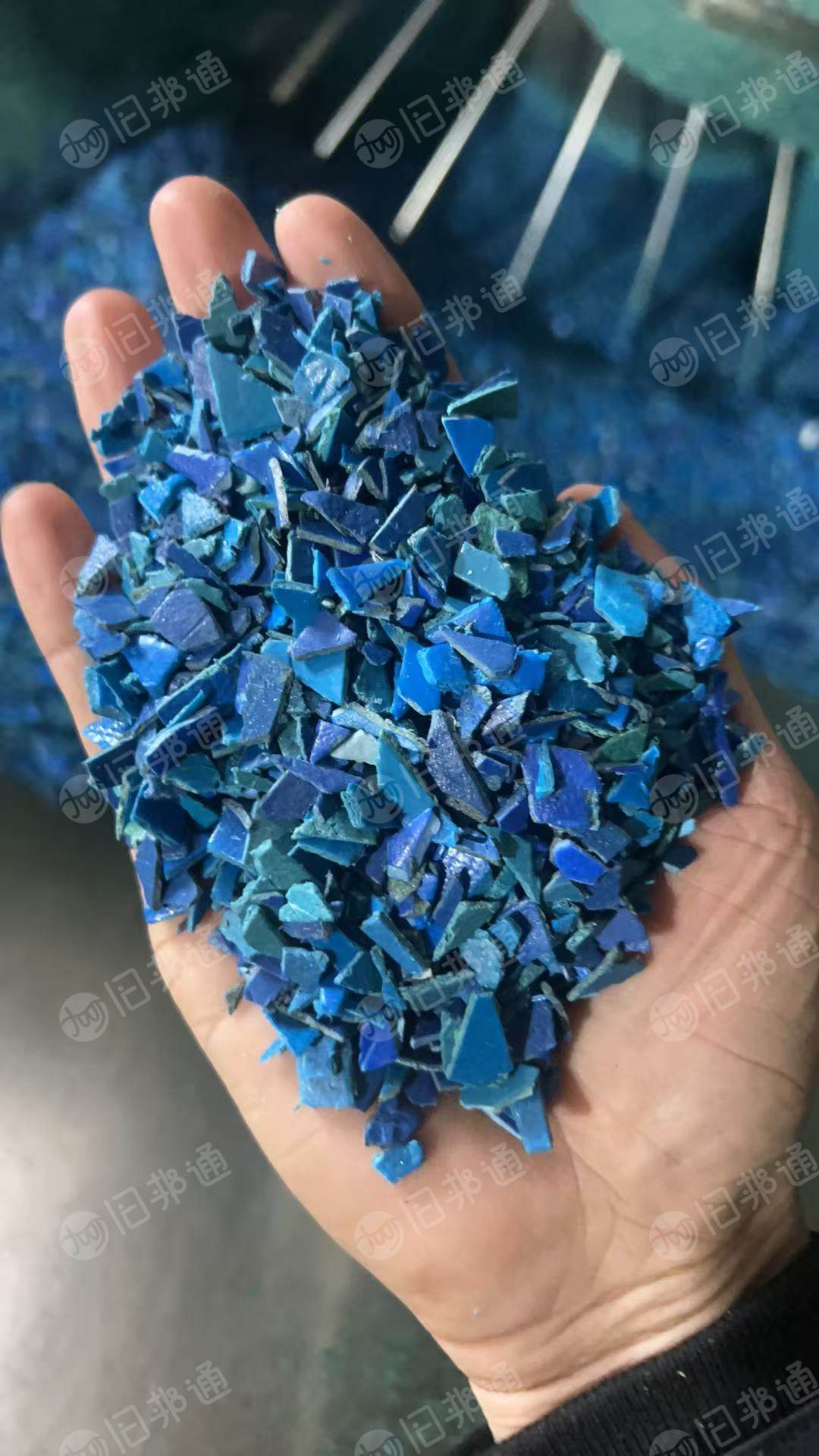 出售HDPE钢卷皮破碎料,柳钢钢卷皮破碎料,蓝色、绿色、杂色都有
