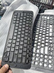 出售abs/pc键盘合金毛料，现货20多个吨包