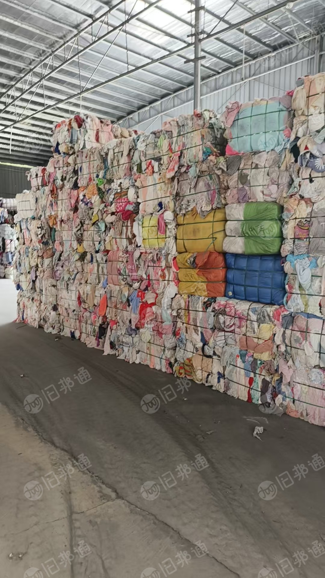 长期出售杂色毛巾，月供几十吨，货在广东广州