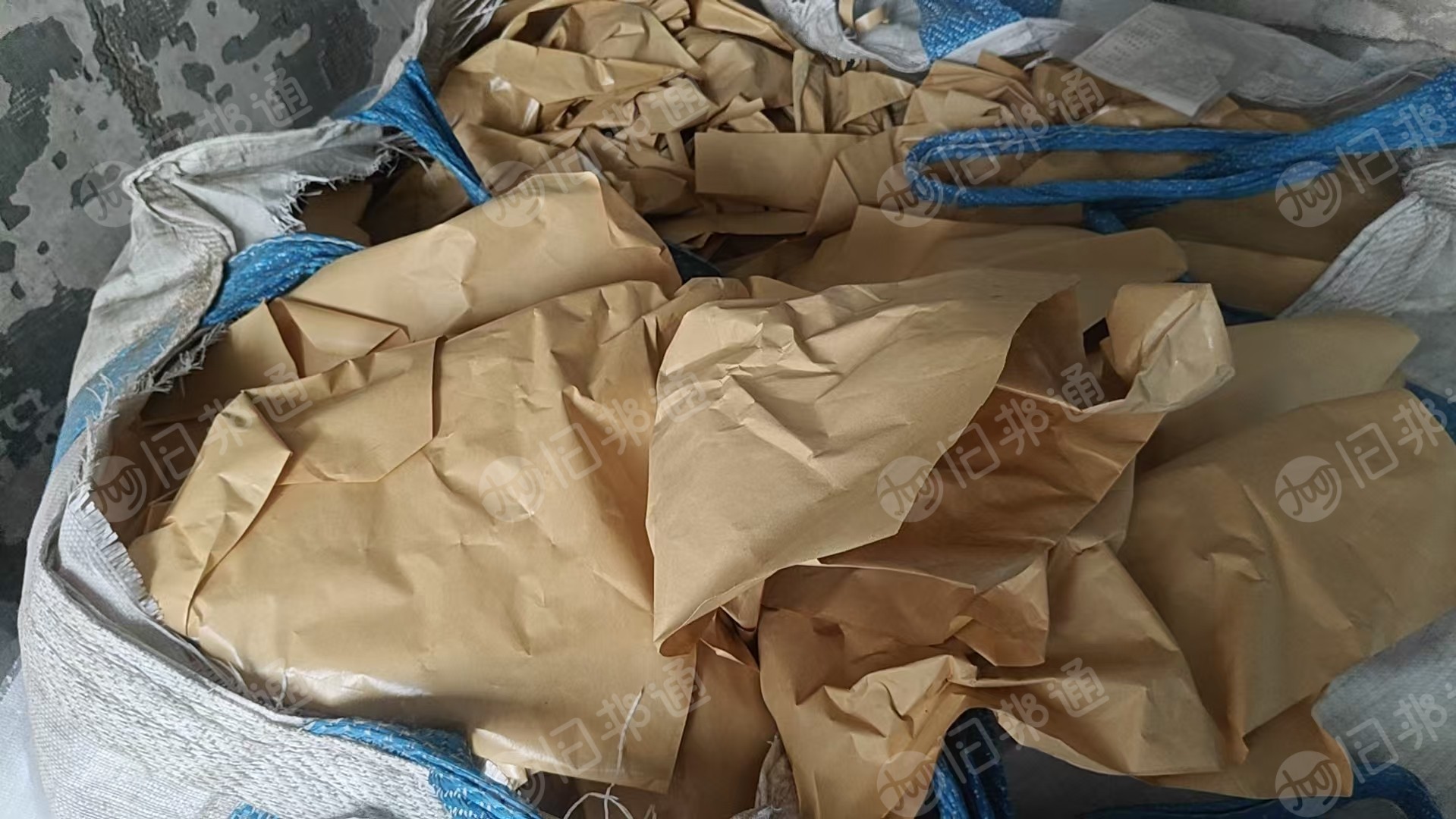 长期出售本色淋膜纸废料，一个月几吨不等