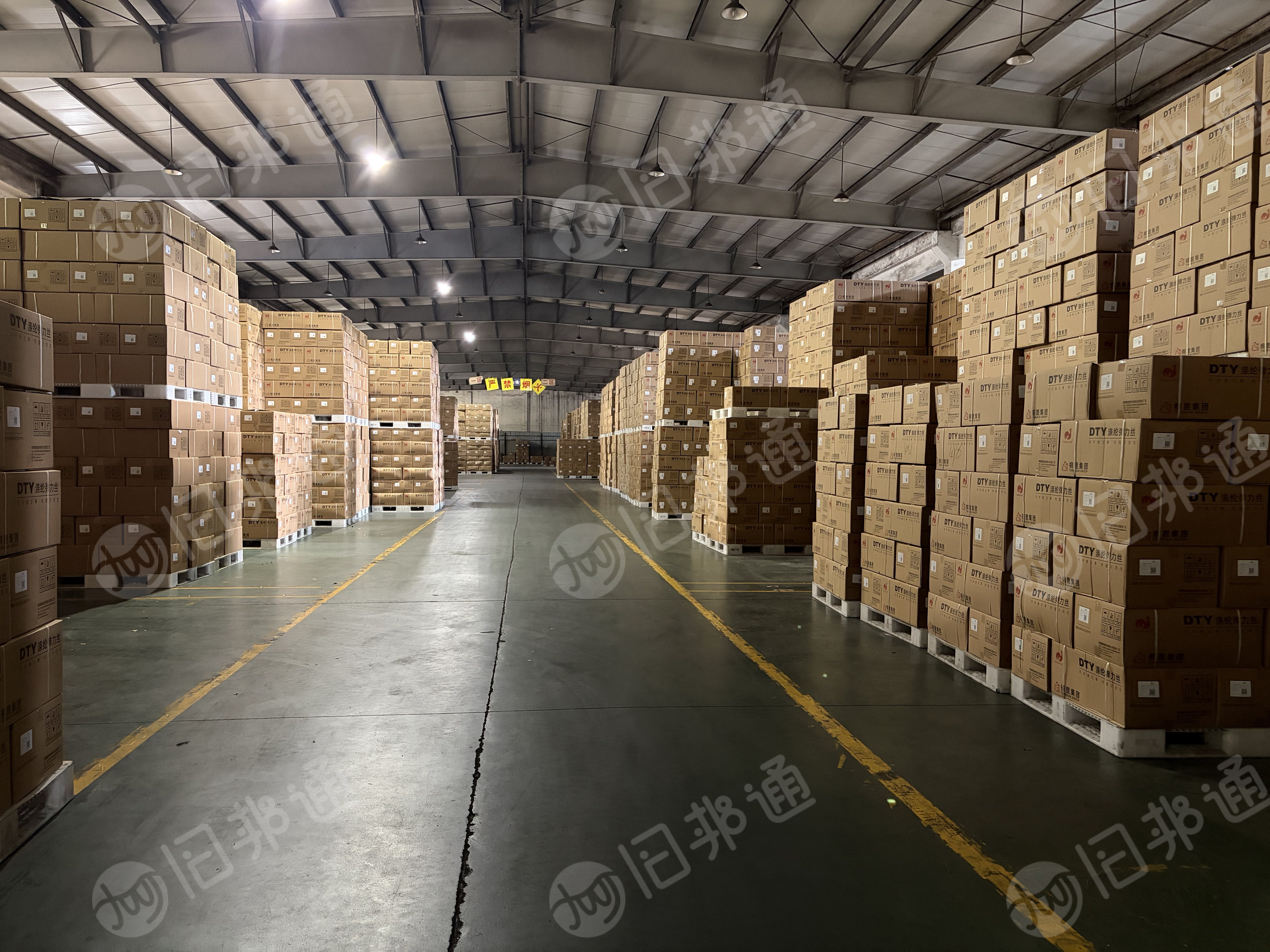 长期出售DTY涤纶半光弹力丝，涤纶库存丝，150D/48F的，大量现货，在浙江杭州