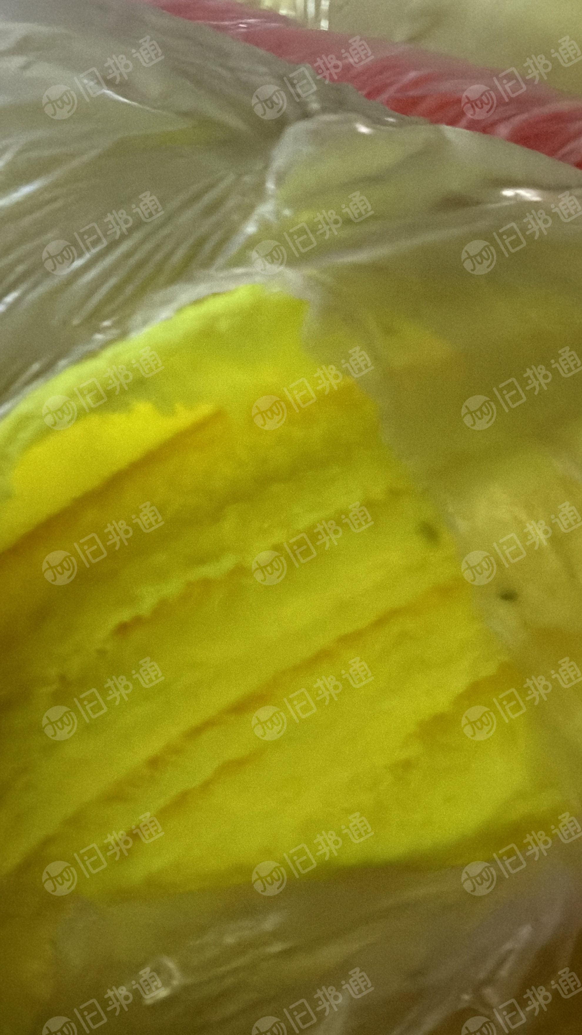 出售一批染厂下来的处理布，鸟眼布，绒布，大块布，门幅克重不等，统货出，现货40吨，在浙江嘉兴