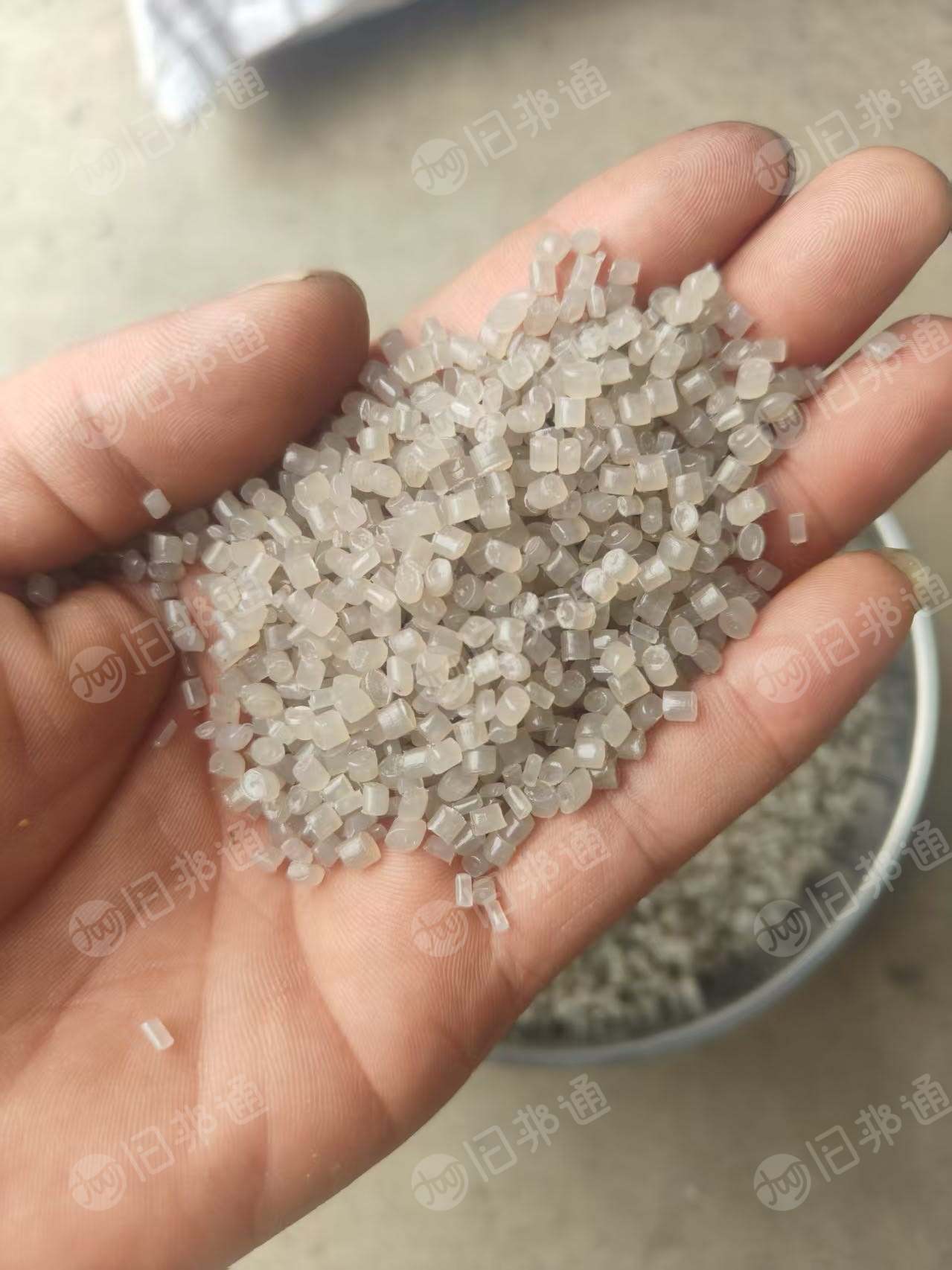 出售高压大棚膜颗粒，150目，过6张网