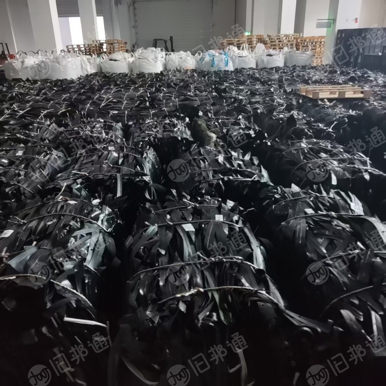 长期出售PC片材边料,有DB型号磺酸盐系和TC型号磷系两种,分开的