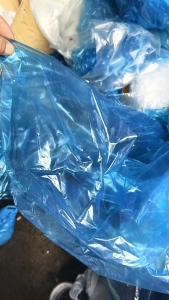 出售pe高压蓝膜，肉联厂下来的，压包好的，现货13吨左右