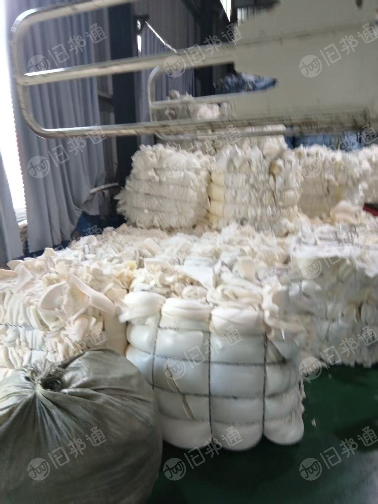 长期出售做枕头下来的记忆绵下脚料,海绵下脚料,记忆海绵,密度38,每周十吨左右,货在山东淄博
