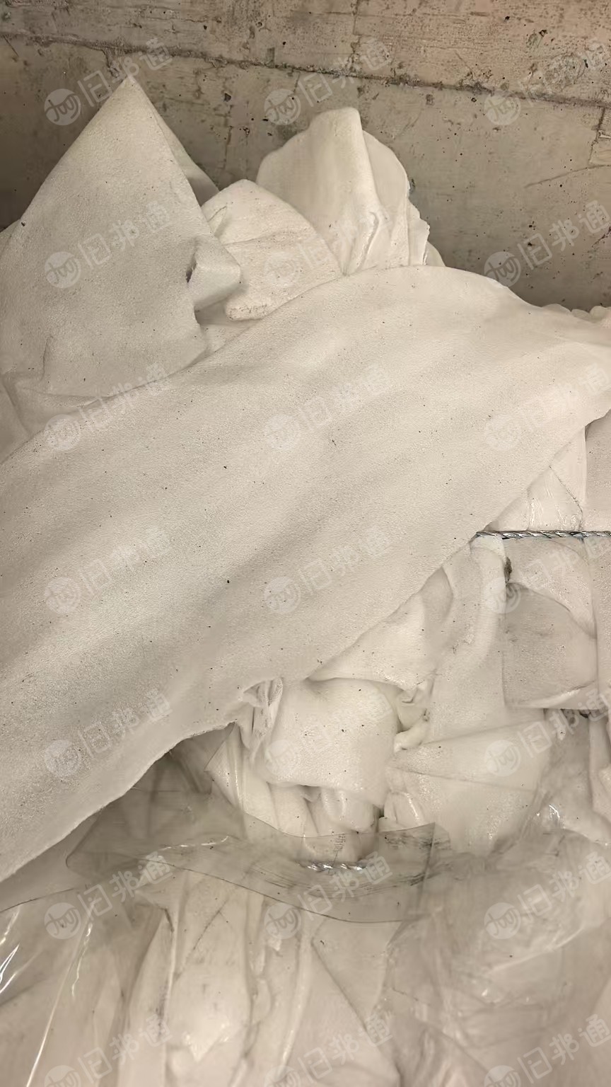 长期出售珍珠棉废料,混合的,有分薄的跟厚的,厚的上面带了胶带纸,现货一挂车