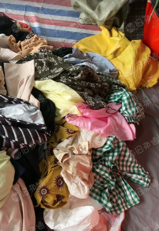 长期出售旧衣服夏装，夏装A货，夏装B货，在江西鹰潭