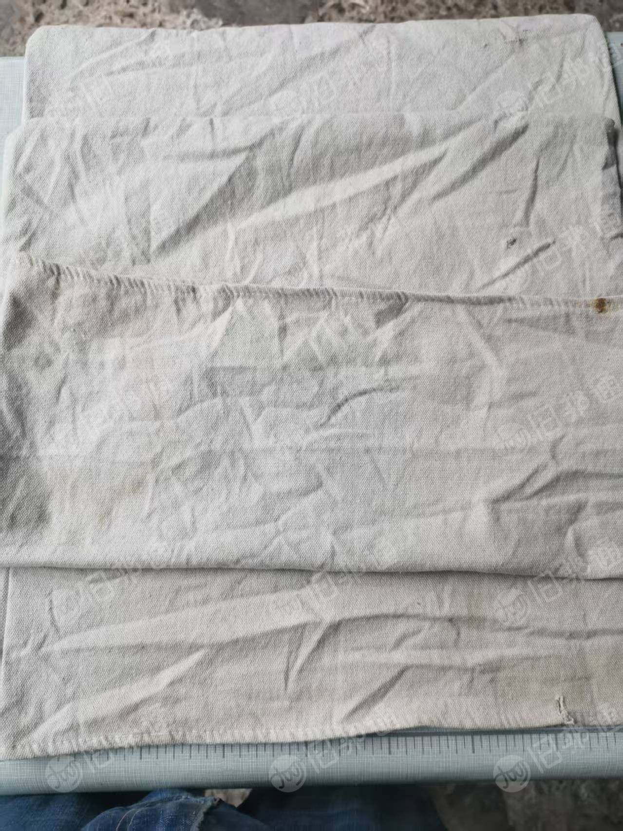 长期出售纯棉帆布大布块,卷烟厂下来的,宽度1米6,长度几米不等,现货10来吨,货在重庆