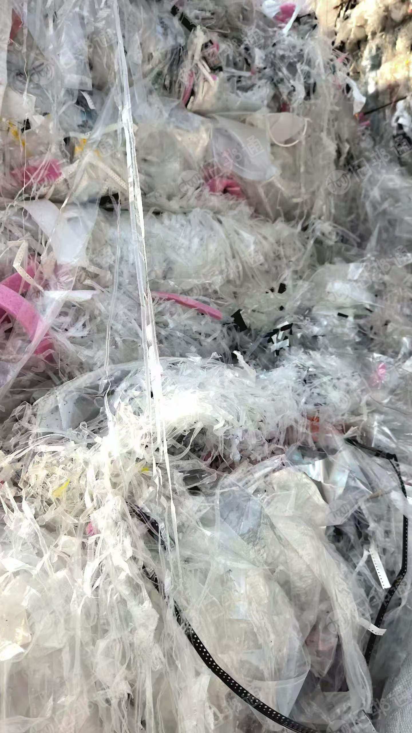 长期出售电子厂废塑料，PE复合PET，月供几百吨