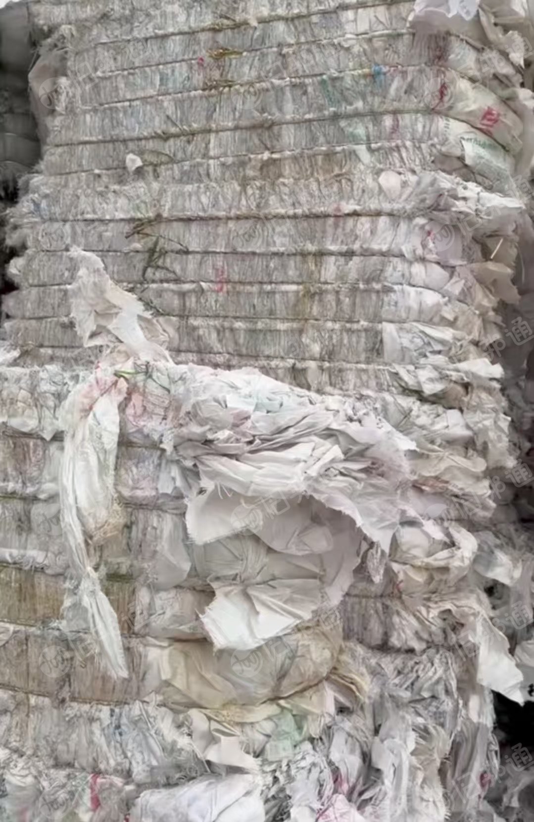 长期出售水洗二白编织袋废料