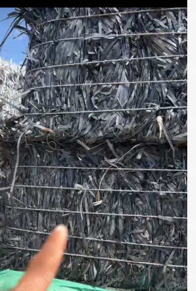 出售pet打包带毛料，压包好的，现货一挂半