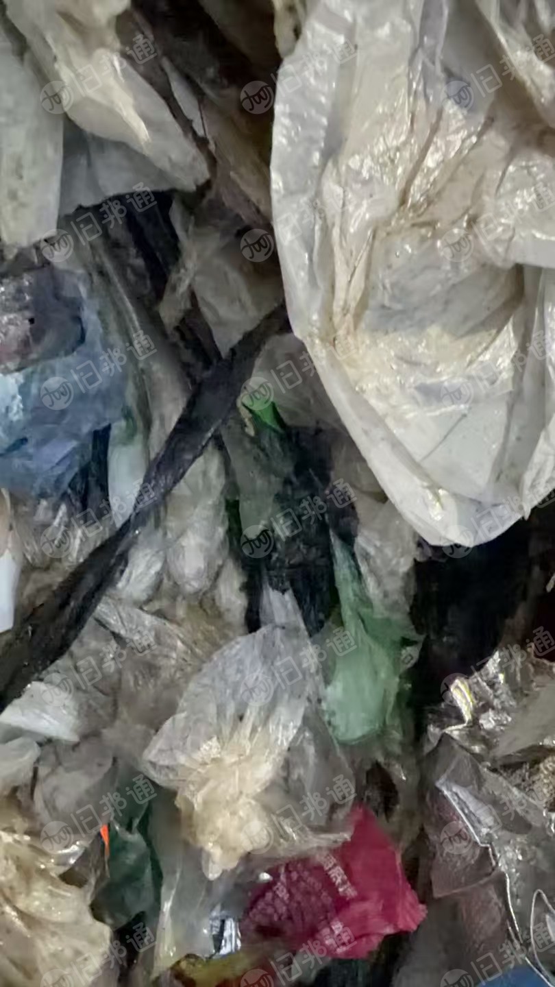 出售生活垃圾分选出来的塑料膜，杂膜，现货30多吨，长期有货