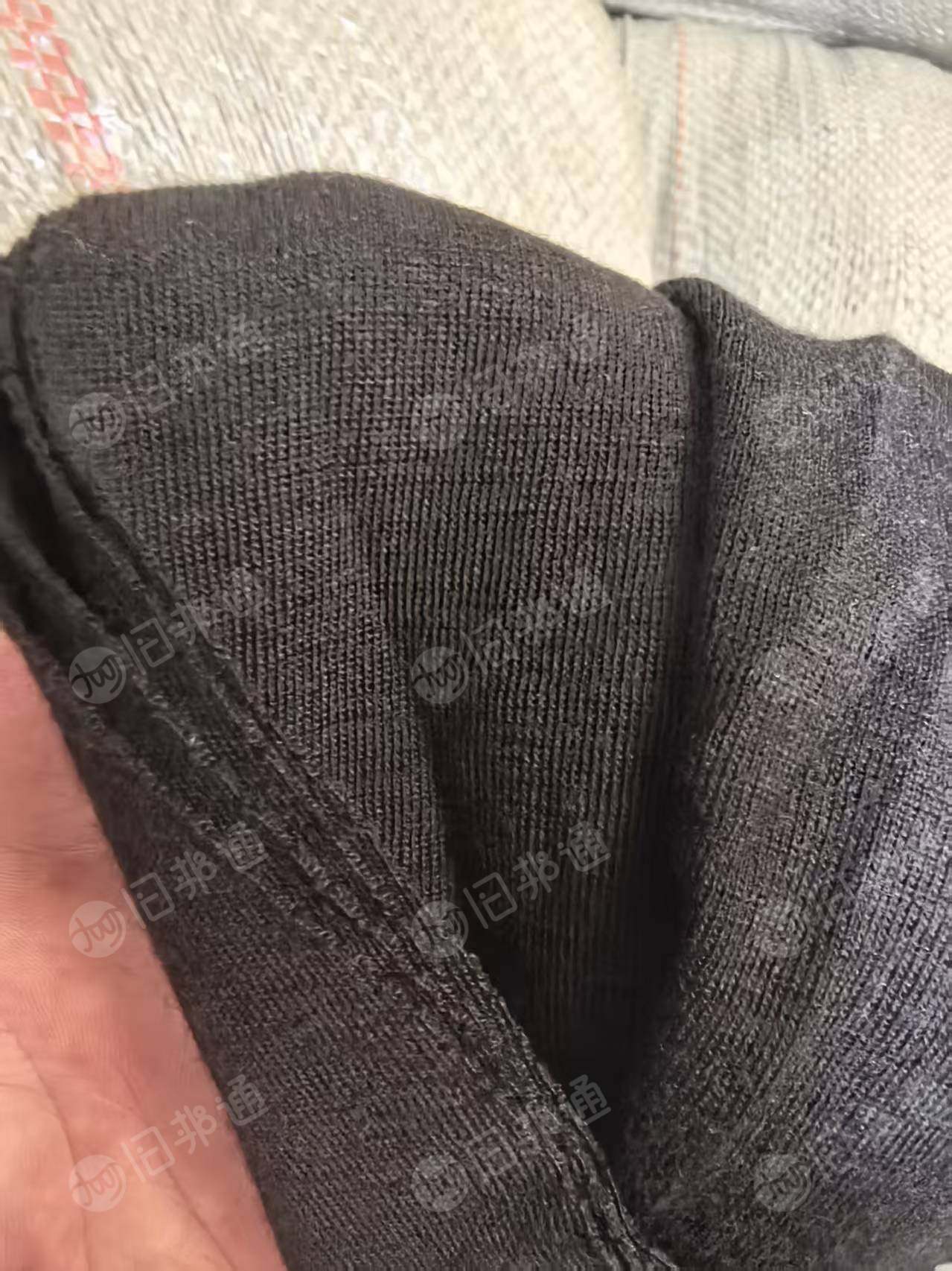 长期出售服装厂下来的纯羊毛，羊毛边角料，现货2吨左右，在江苏宿迁