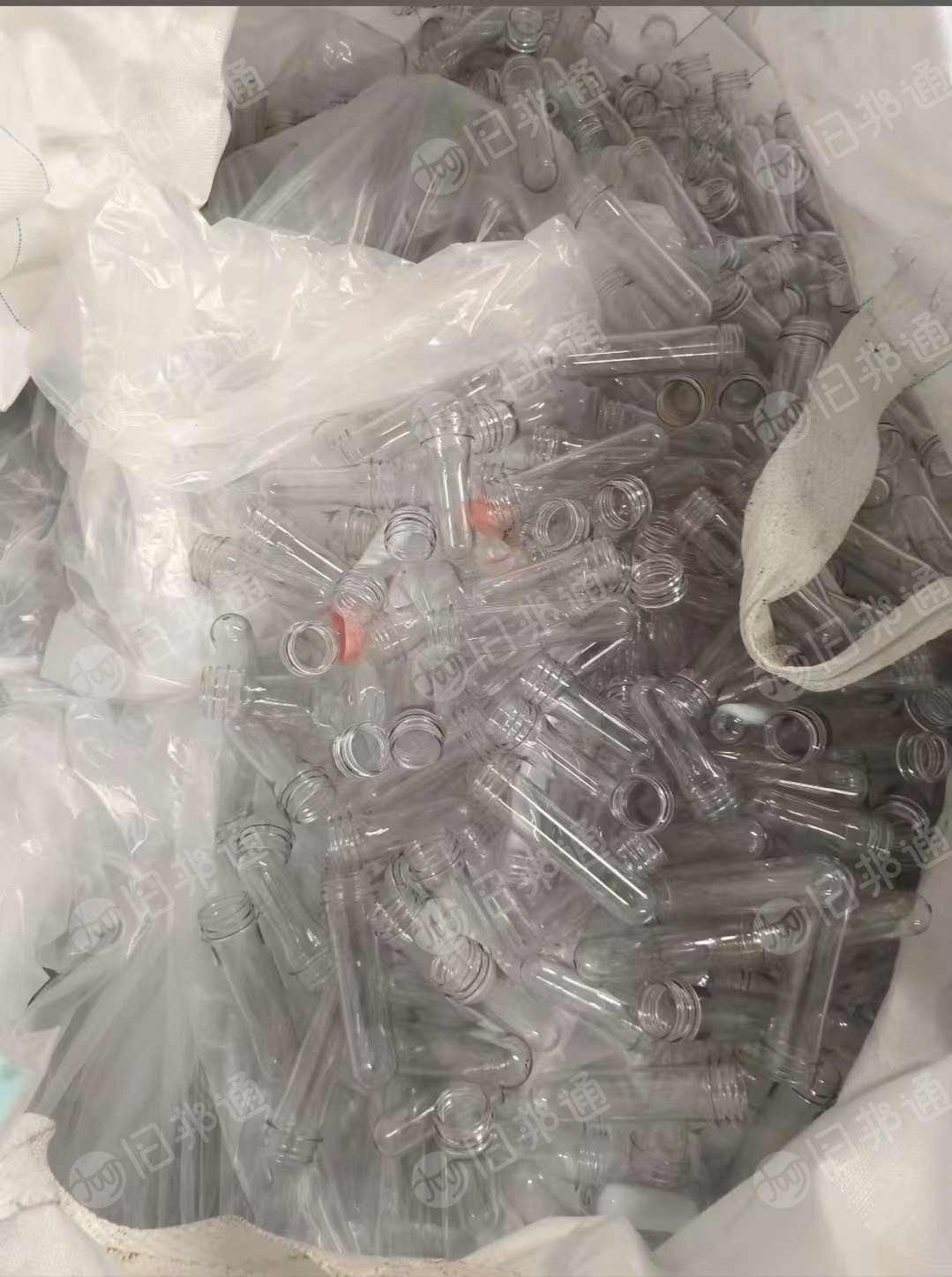长期出售PET瓶胚，饮料厂出来，现货二十个吨包袋