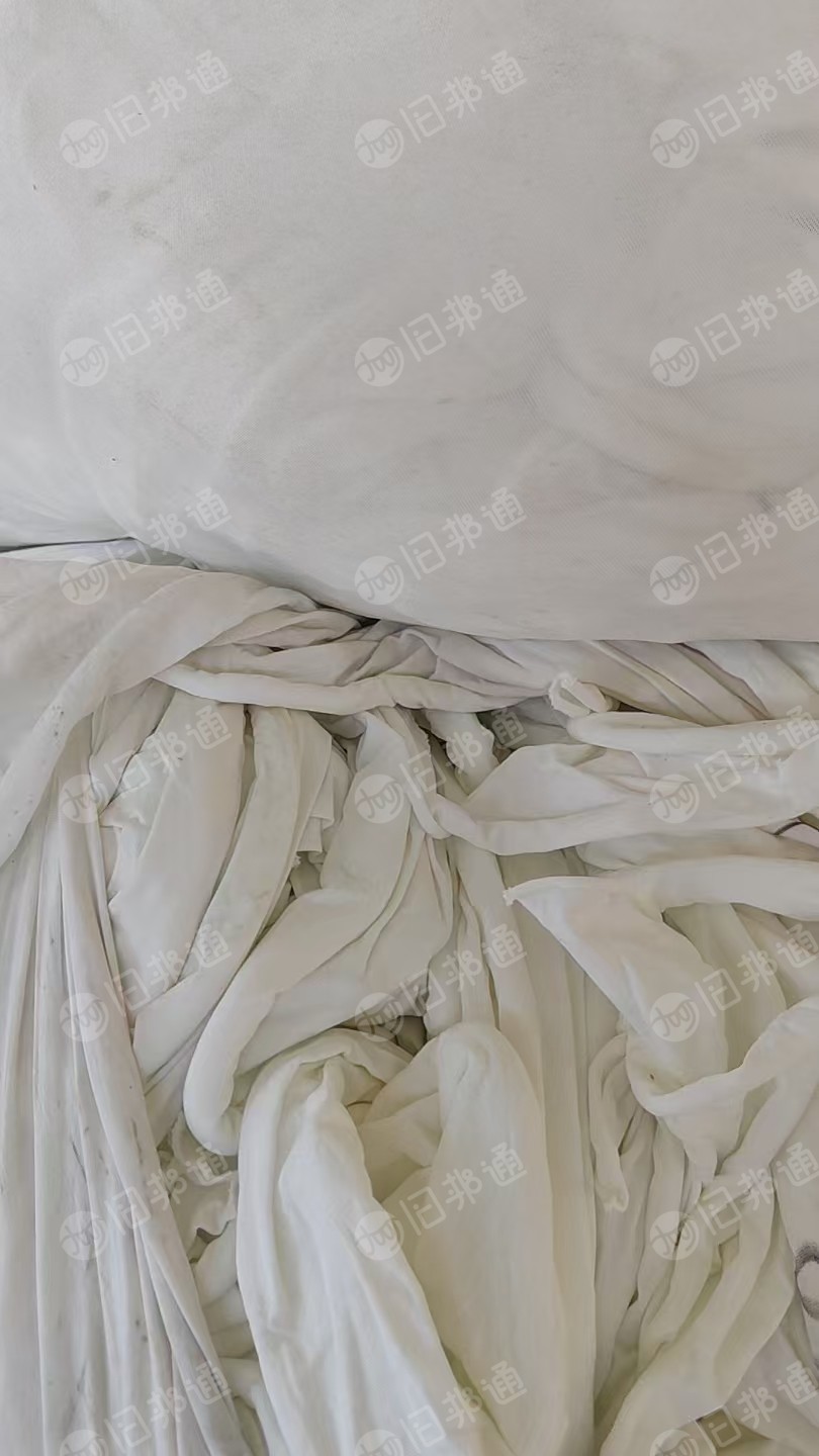 长期出售白色氨纶废布，涤氨废布，牛奶丝，可以拉丝，氨纶含量10-15左右，现货有60-70吨