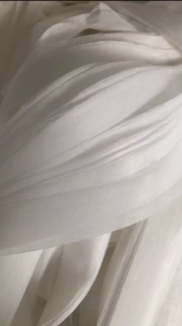 长期出售涤纶浸渍无纺布边角料，白色边角料，平纹含胶