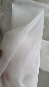 长期出售卫生巾厂下来的白色纯PP无纺布，丙纶无纺布，货在重庆