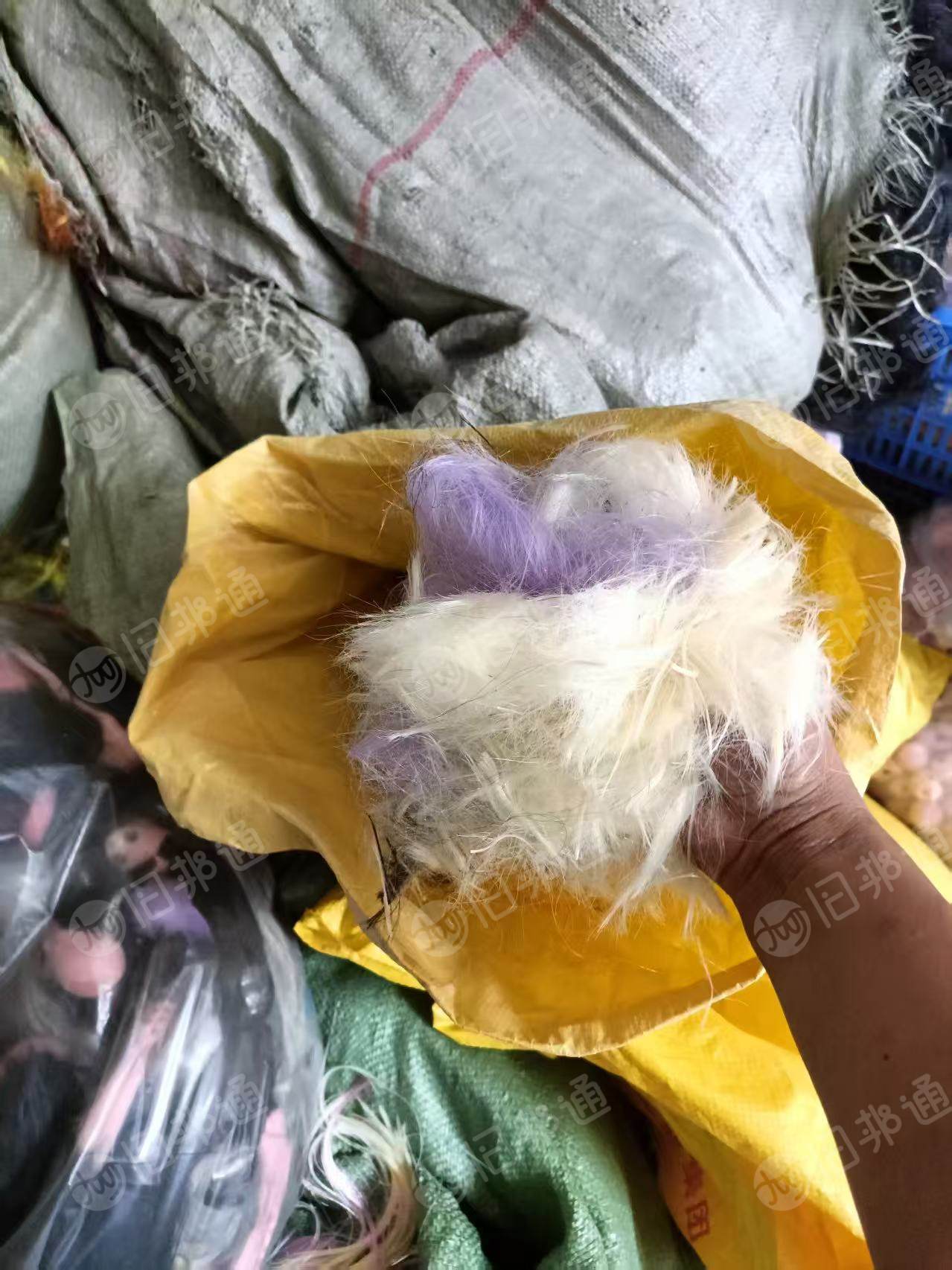 出售锦纶废丝，锦纶假发丝，尼龙废丝，杂色，货在广东东莞